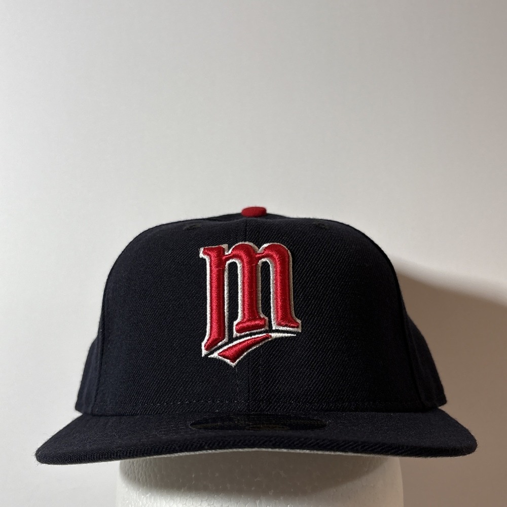 Vintage New Era 59FIFTY Minnesota Twins Navy Blue MLB Fitted Hat 6 3/4